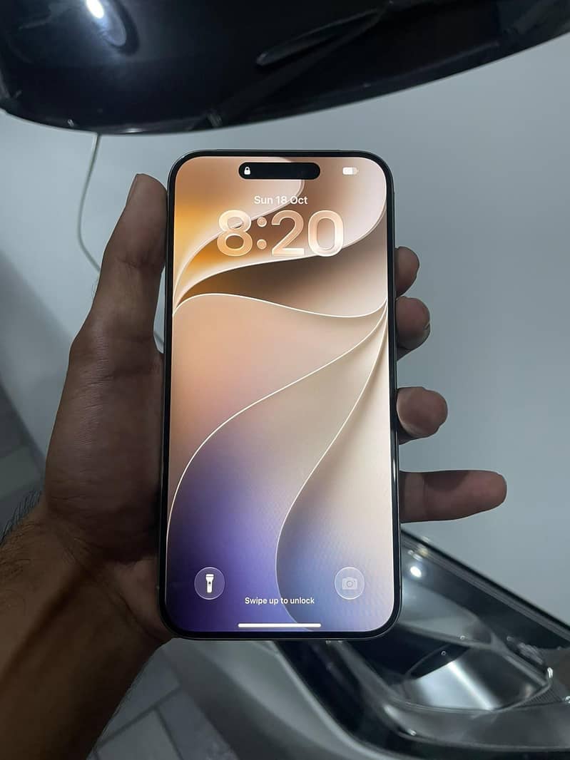 Apple iPhone 15 Pro Max 2