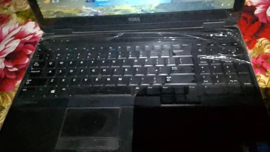 Dell Latitude Leptop 8/320GB
