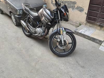 Yamaha YBR 125