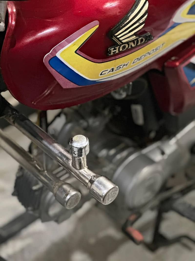 HONDA CD 70 1