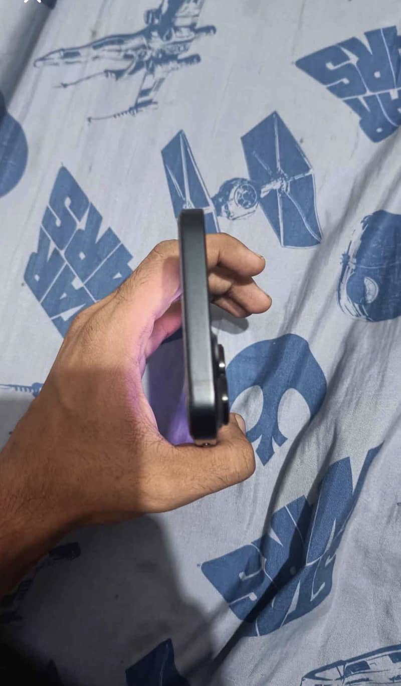 Apple iPhone 14 6