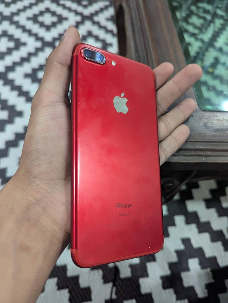Apple iPhone 7 Plus 3