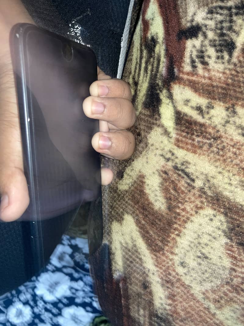 Apple iPhone 7 Plus 5