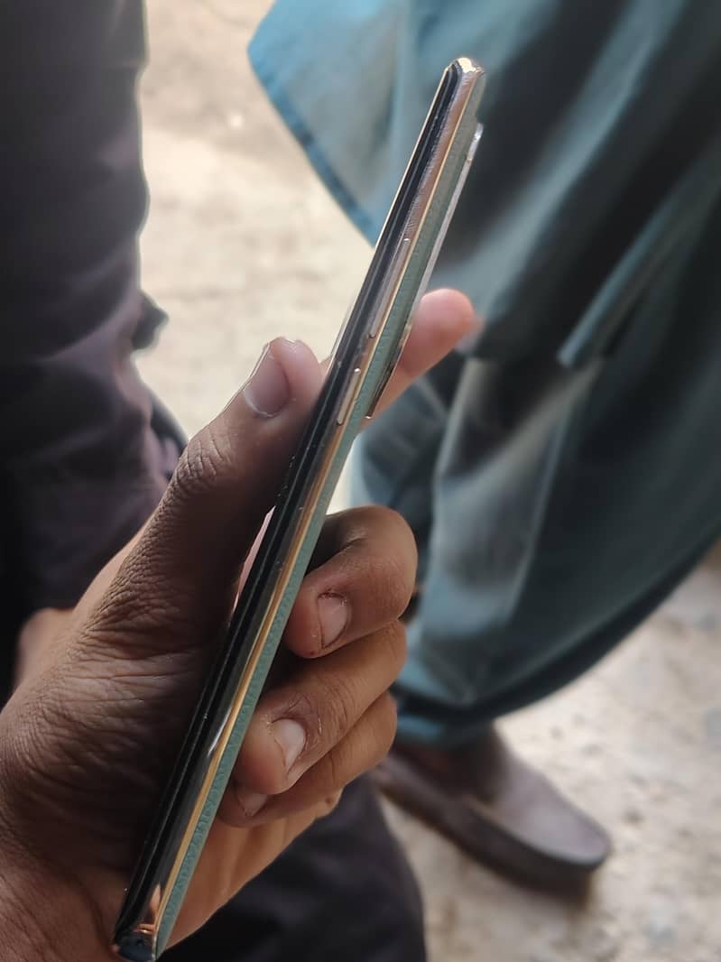 Infinix Zero 30 3