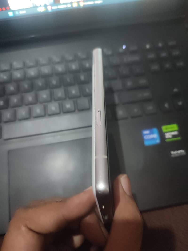 Google Pixel 7a 4