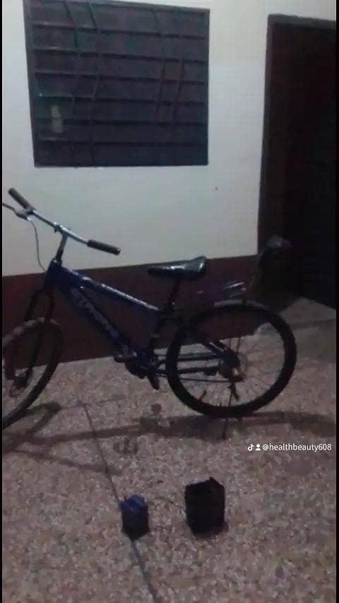 BICYCLE 11