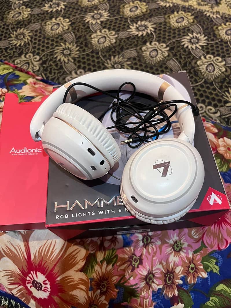 Audionic 6