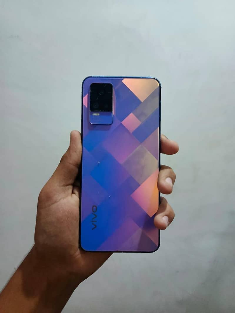 Vivo V21e 1