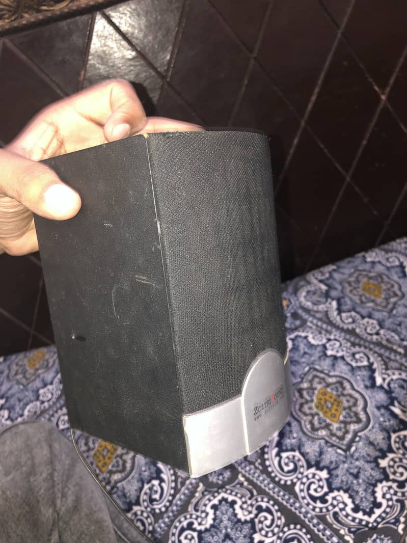 Best woffer audionic 2 thousand 2