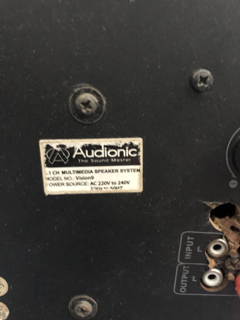 Best woffer audionic 2 thousand 4