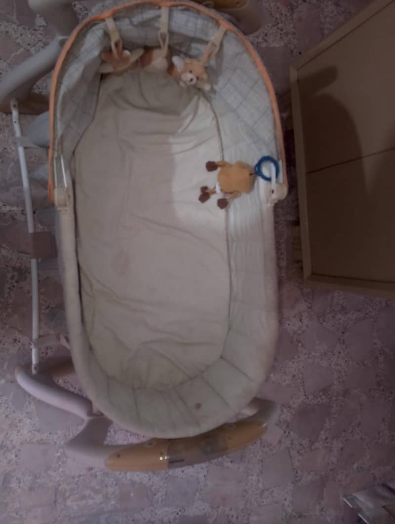 Newborn Basinet 3
