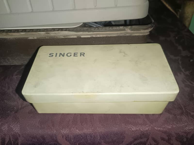 Singer Electric Sewing Machine 3
