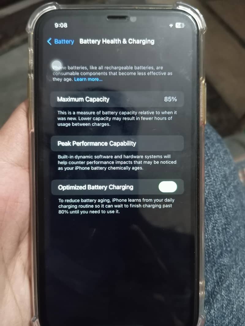 Apple iPhone 11 3