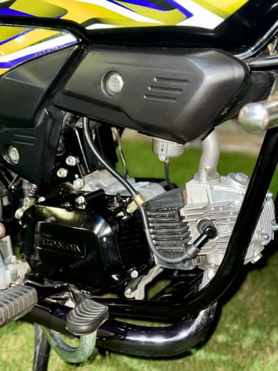 Brand new bike just 1600 km driven