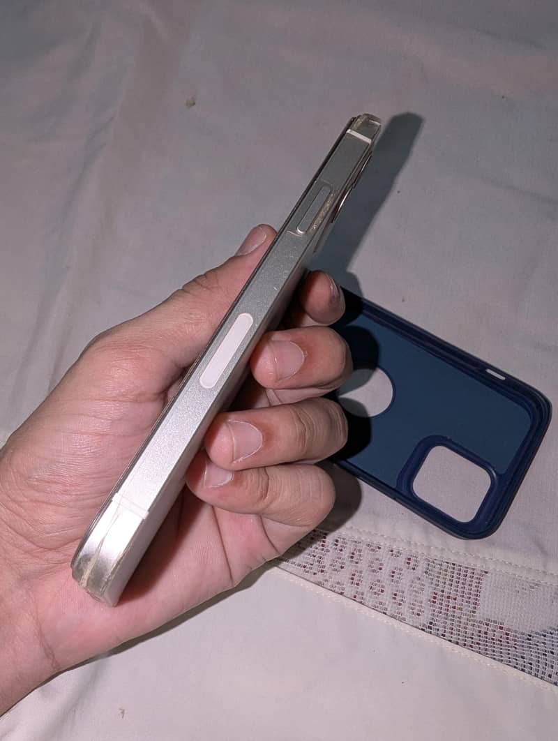Iphone 12  PTA approved 3