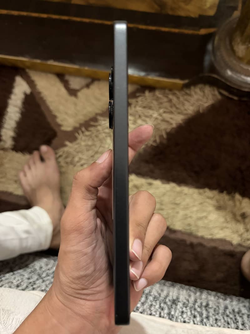 Xiaomi Redmi Note 13 Pro 4