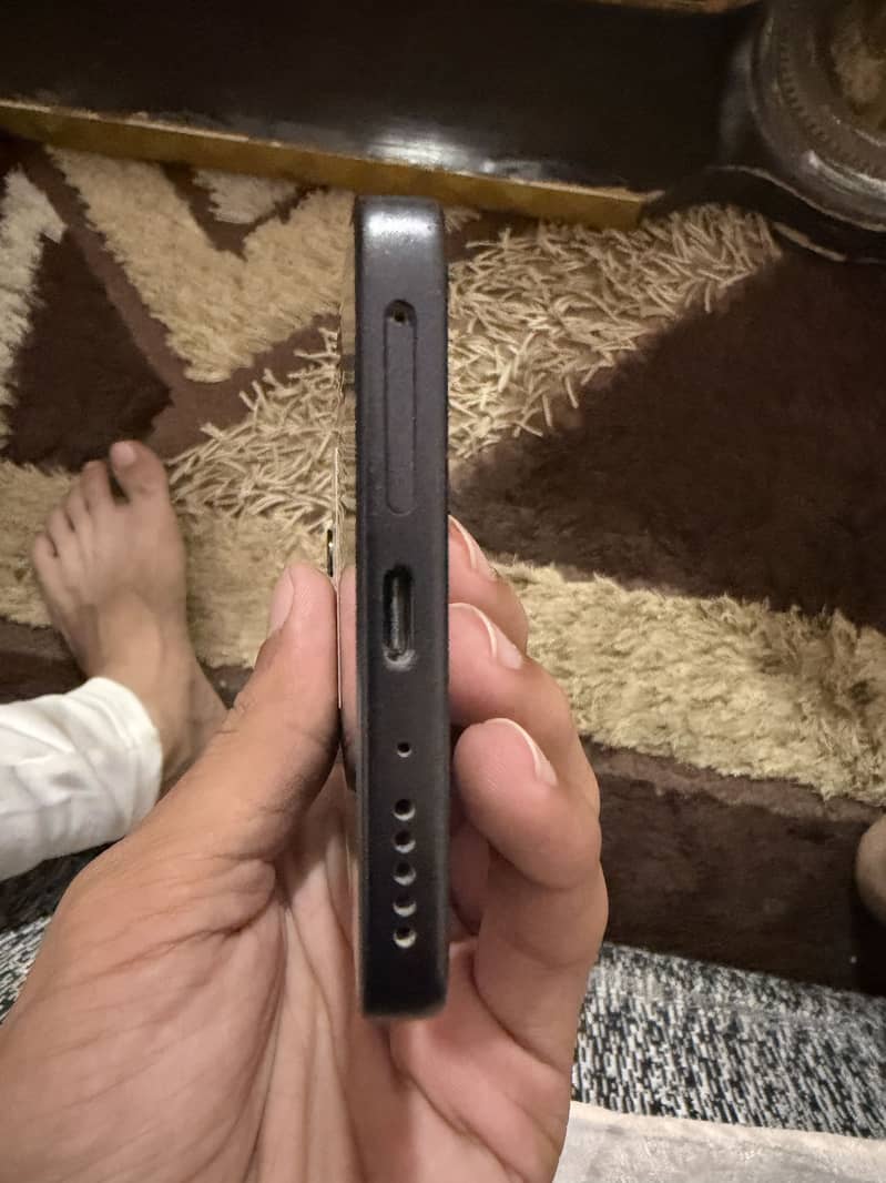 Xiaomi Redmi Note 13 Pro 3