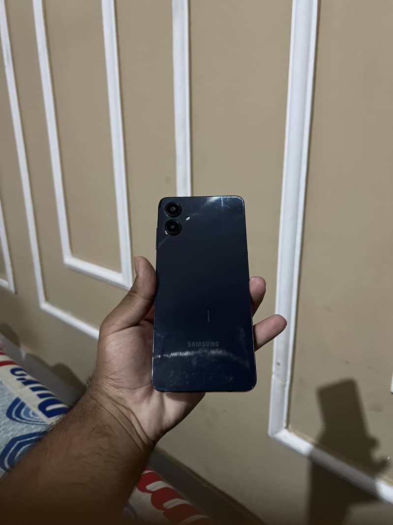 Samsung Mobile A06 0