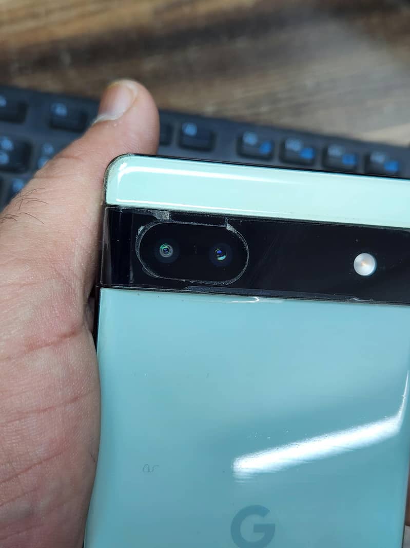 Google Pixel 6a 3