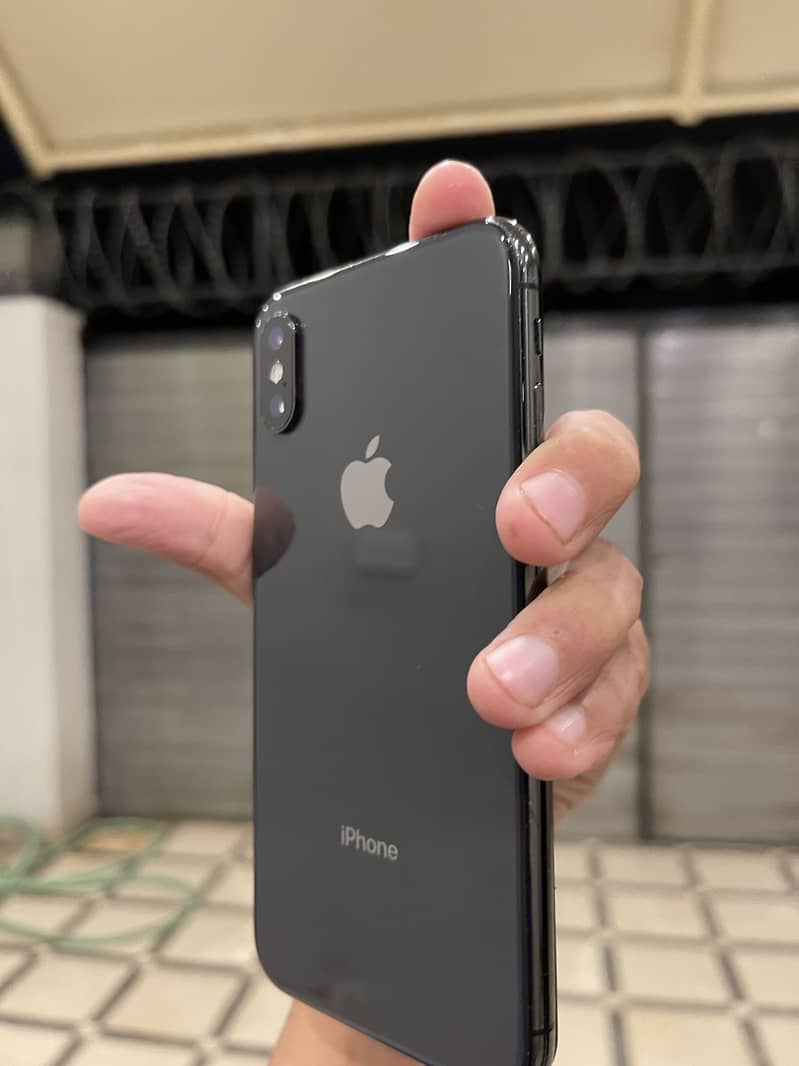 IPHONE XS NON PTA 6