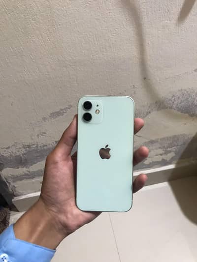 Apple iPhone 12