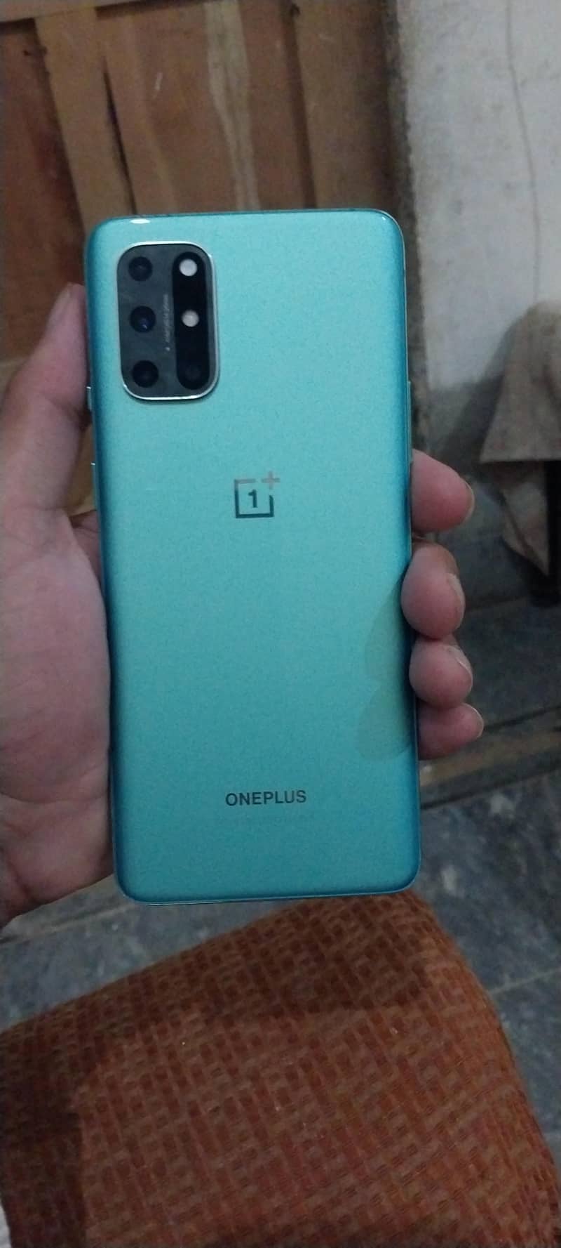 One Plus 8T 6