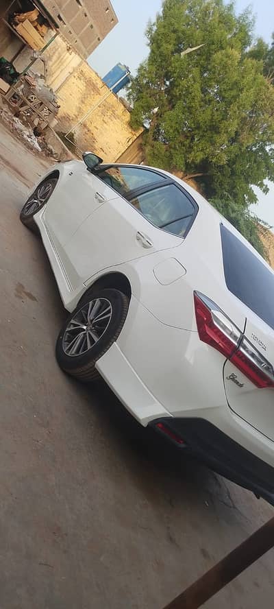 Toyota Altis Grande 2022
