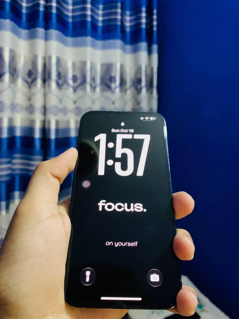 Apple iPhone 13 Pro 1