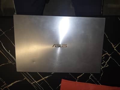 Asus zenbook 14 um431da