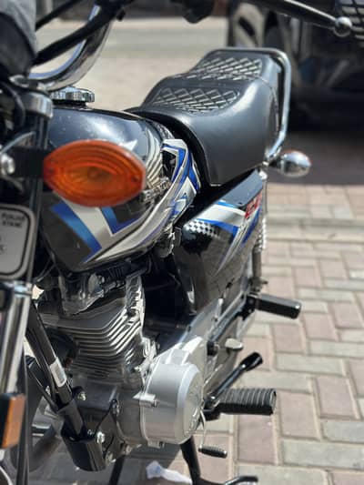 Honda 125 25 model
