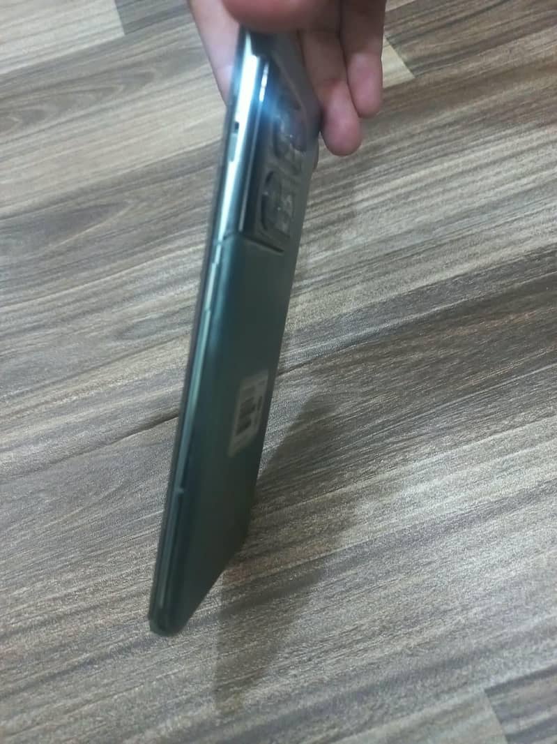 One Plus 10 Pro 1