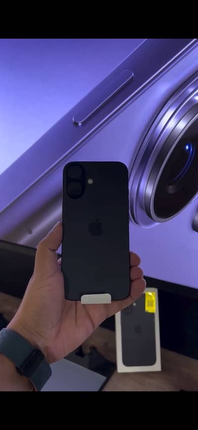Apple iPhone 16