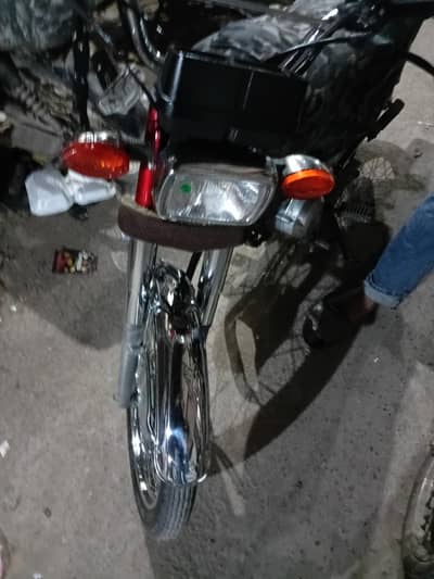 CG125