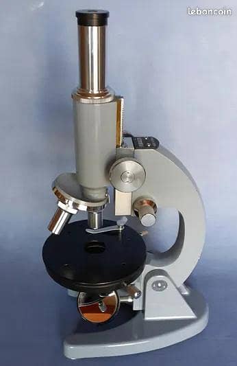 PARALUX MICROSCOPE model L-101