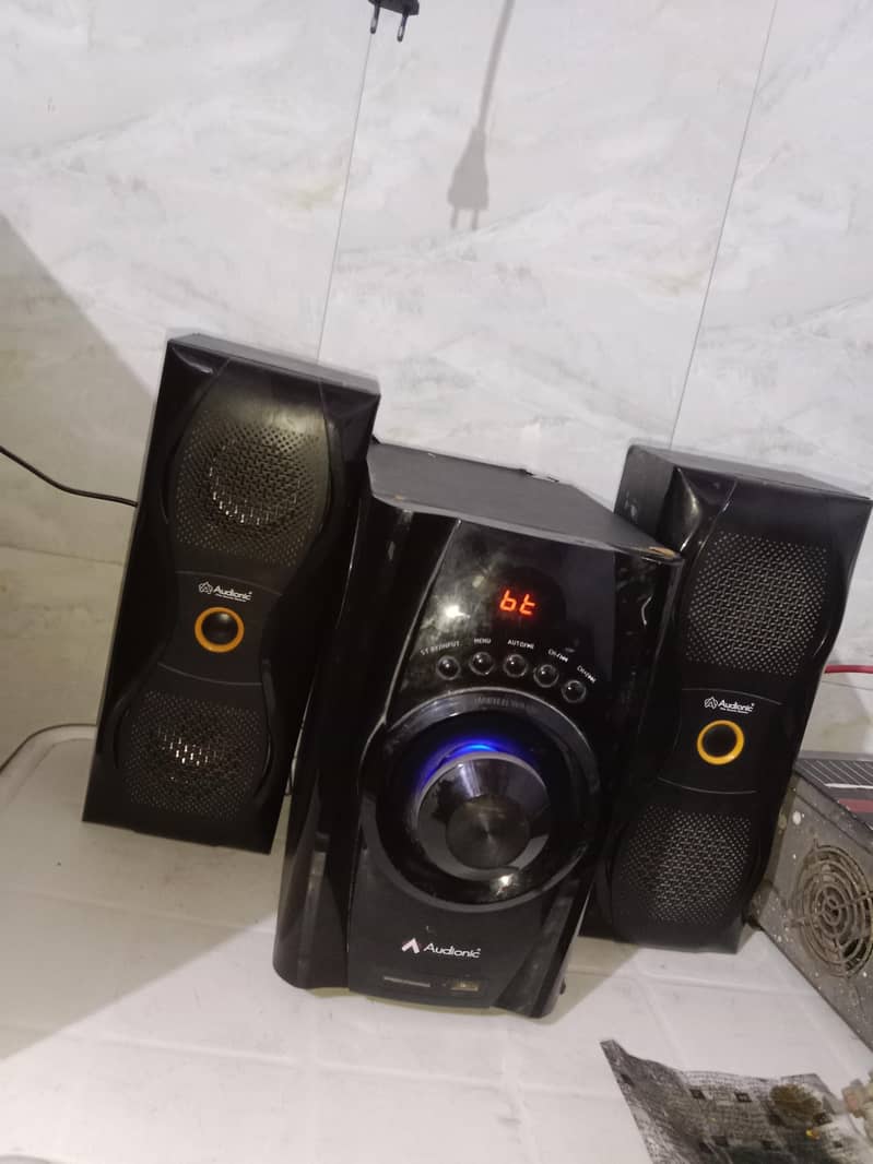 audonic speakers 0