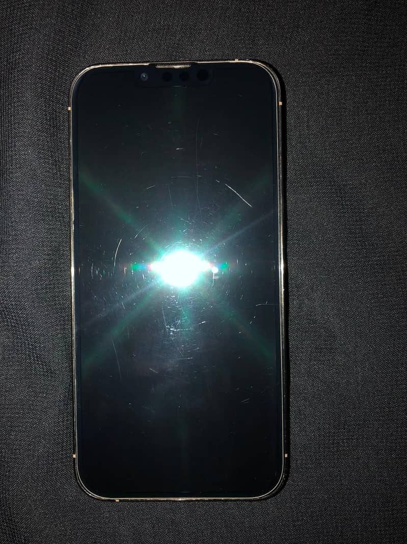 Apple iPhone 13 Pro 1