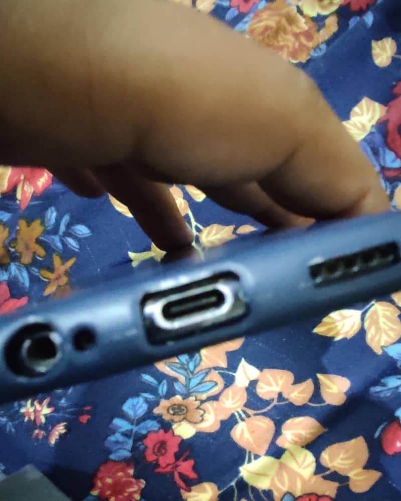 One Plus 5T 1