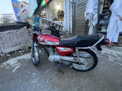 Honda CG 125 2016 Model Full Geniune Bike