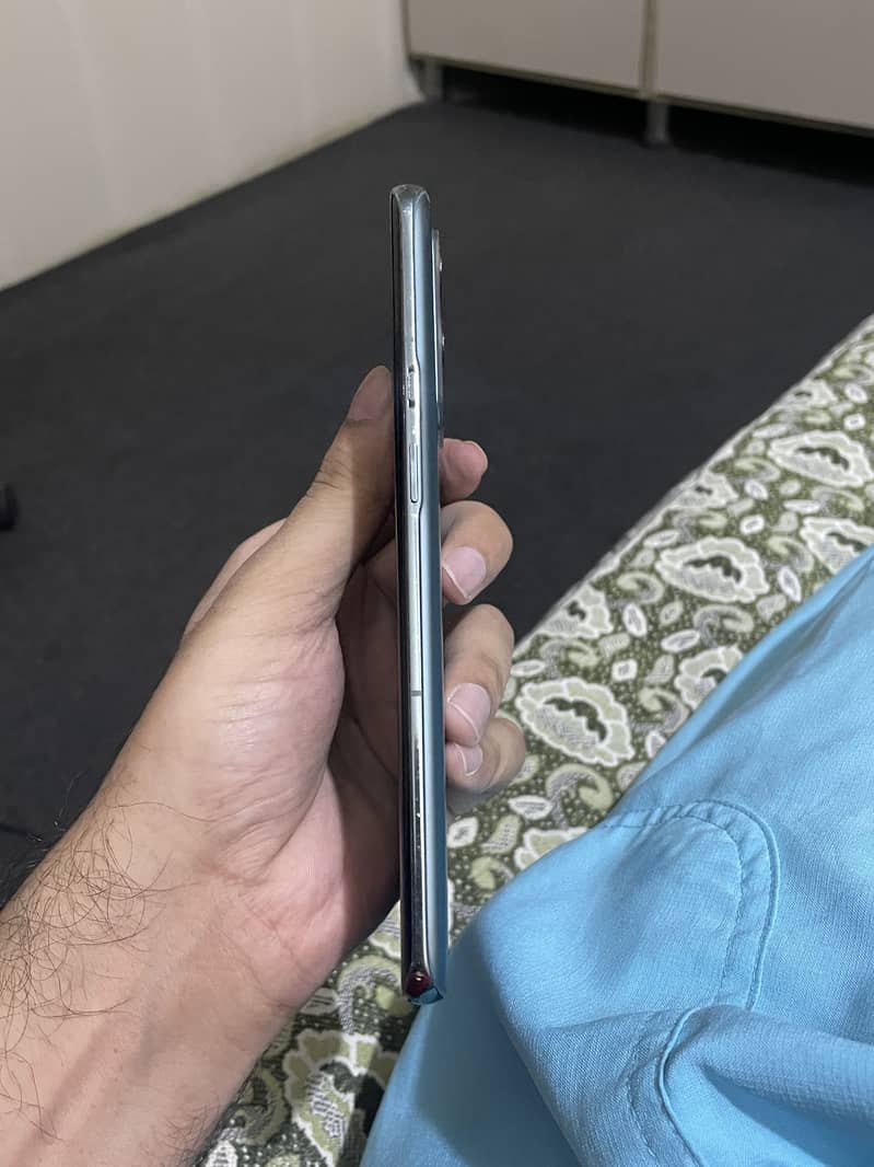 One Plus 9 Pro 3