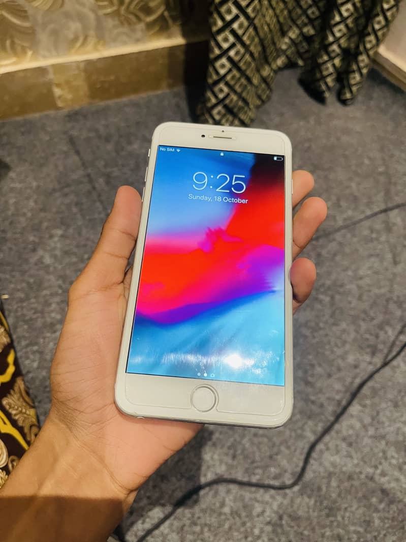 Apple iPhone 6 Plus 2