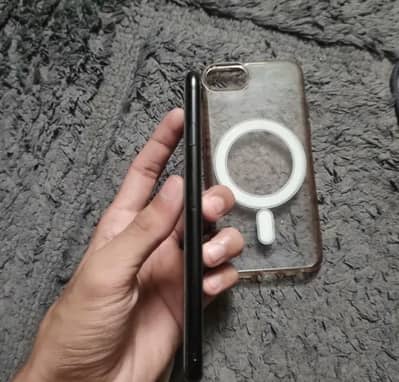 Apple iPhone SE 2020