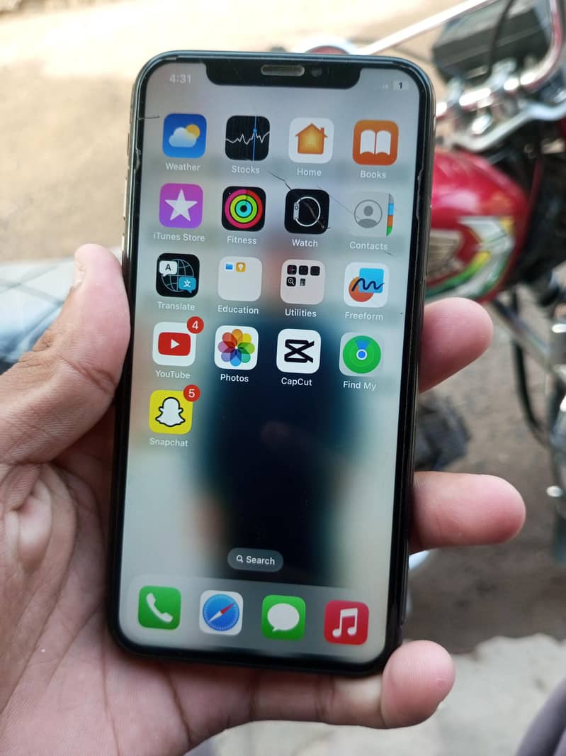 Apple iPhone X 1