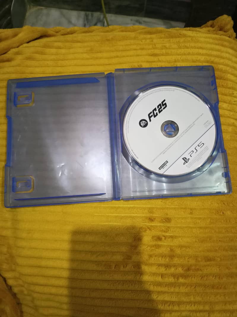 FC25 PS5 GAME DISC 0