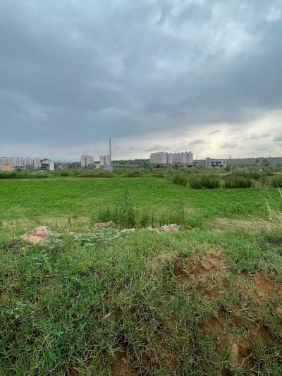 PECHS 10 marla plots available bank loan and cash