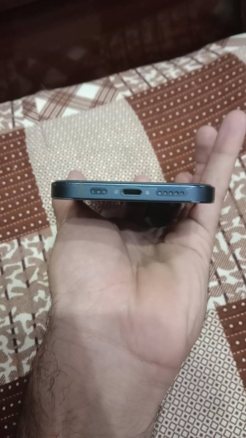 Apple iPhone 12 5
