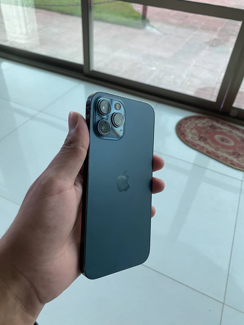 Apple iPhone 12 Pro Max 6