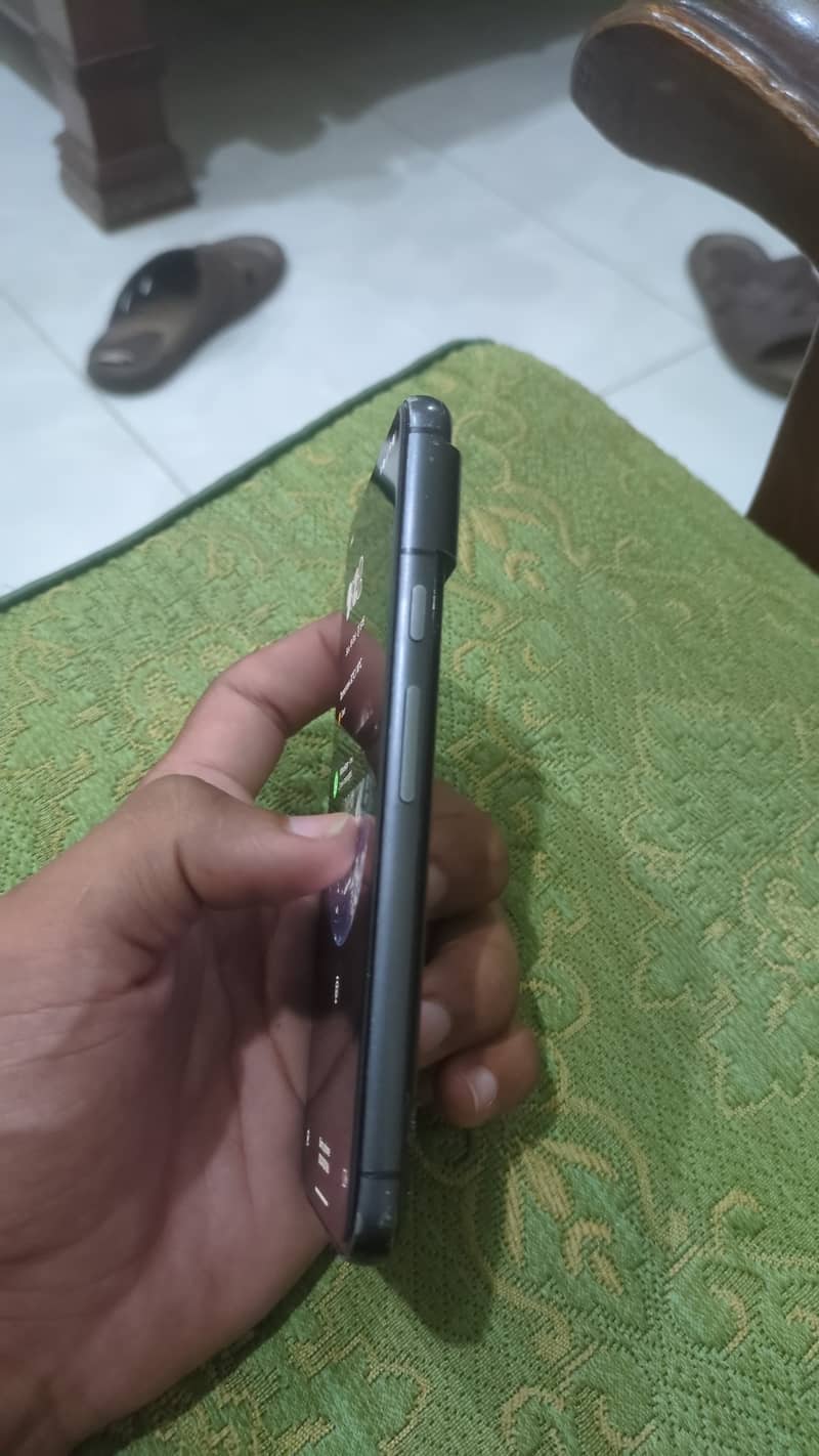 Google Pixel 8 3