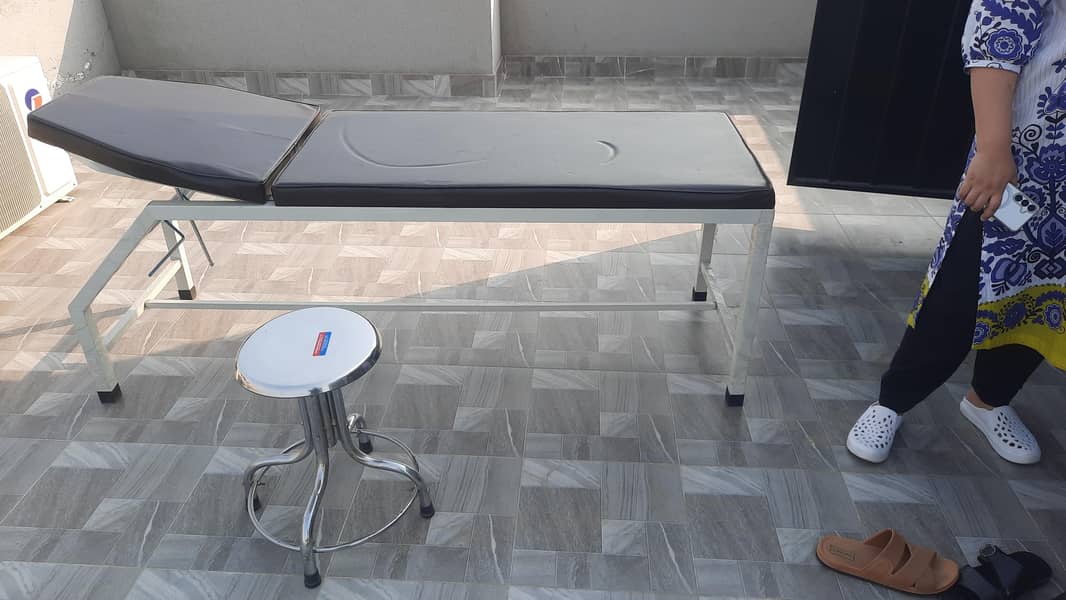Medical bed & Stool 3