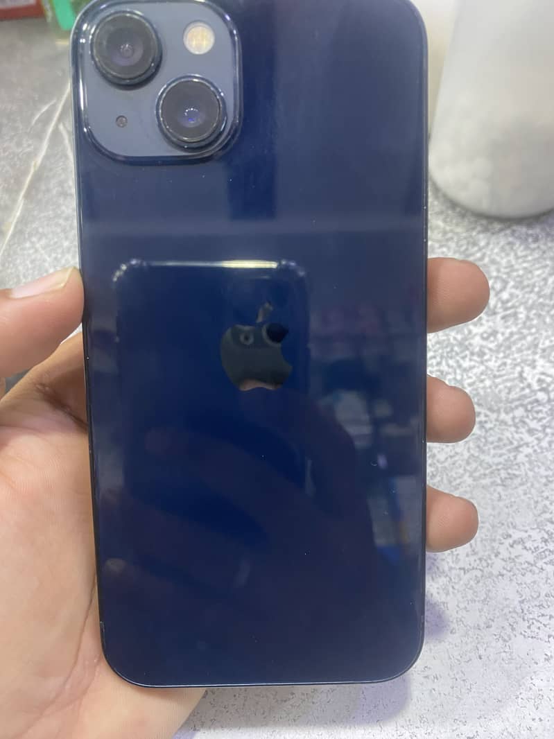 Apple iPhone 13 1