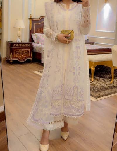 White beautiful soraya ready to wear outfit